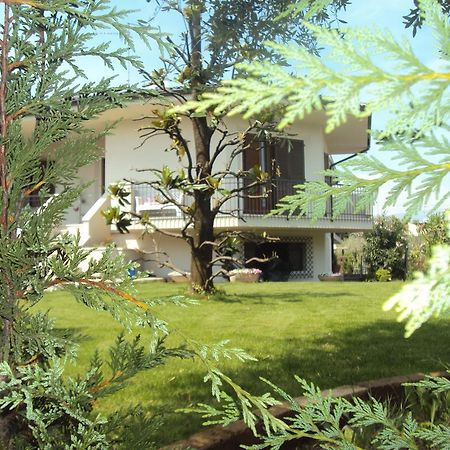 B&B Rosa Del Garda Лацизе Екстериор снимка